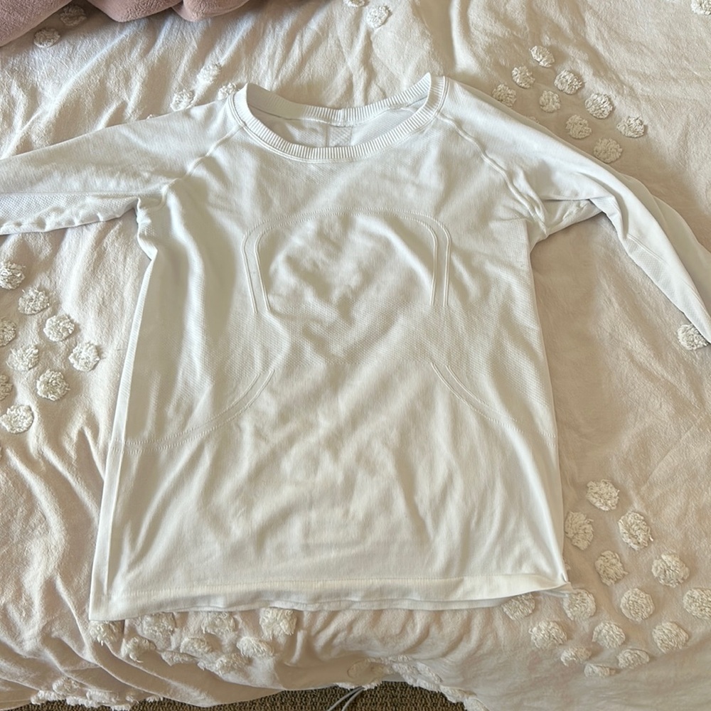 lululemon athletica White Long Sleeve swiftly Top